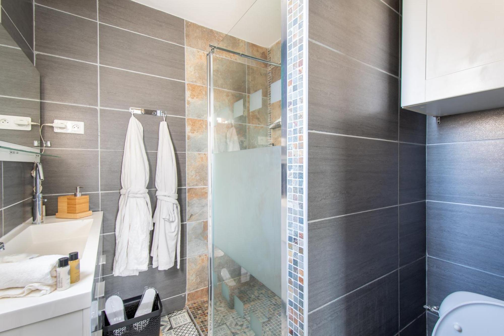Guesthouse La Costiere - Logements Independants - Espace Piscine Jacuzzi Lunel  Bagian luar foto