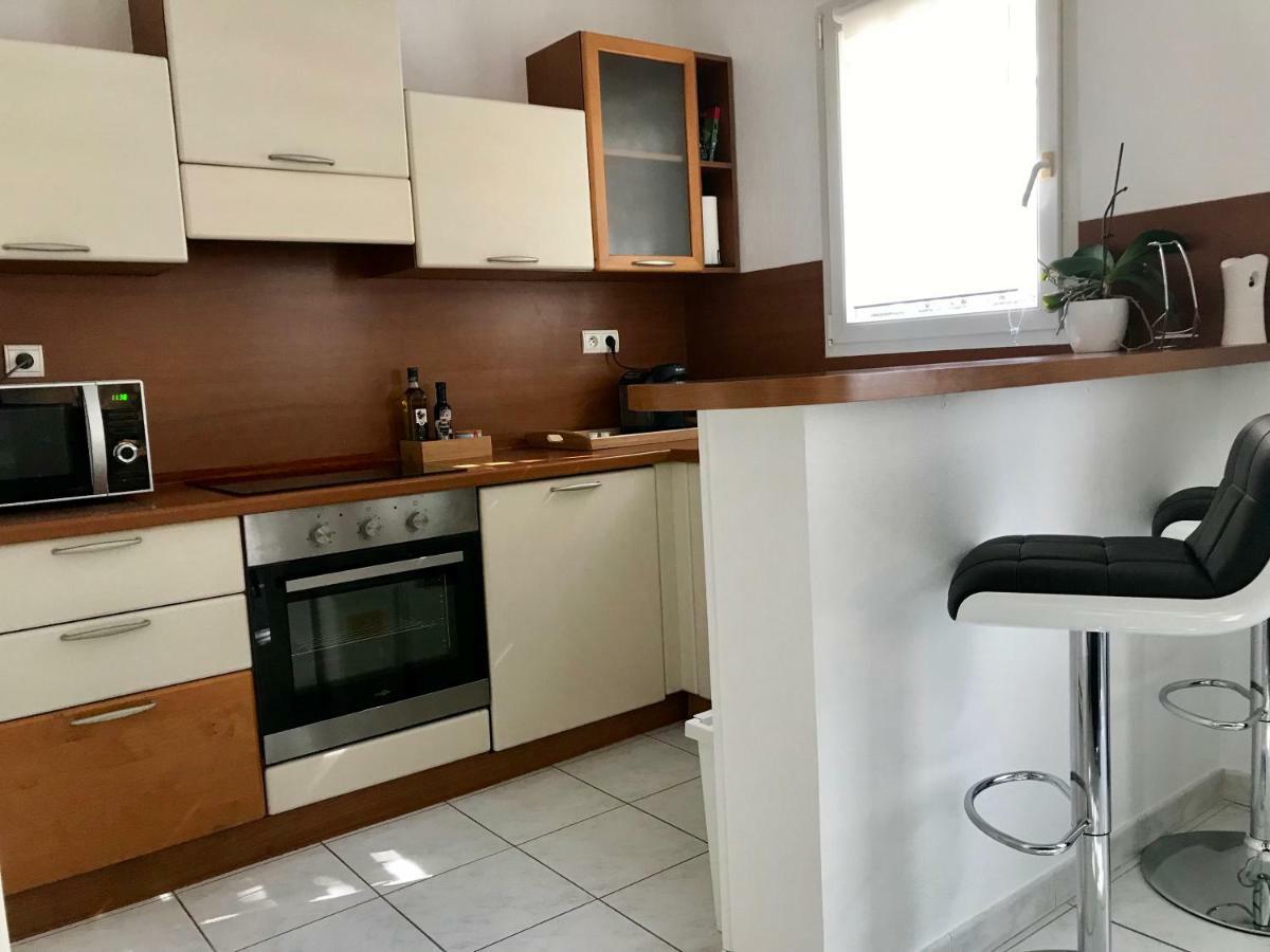 Guesthouse La Costiere - Logements Independants - Espace Piscine Jacuzzi Lunel  Bagian luar foto